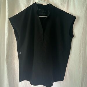 BRAND NEW! Figs brand scrub top.